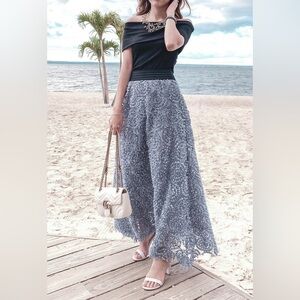 Chicwish 3D Flower Maxi Skirt (S/M)